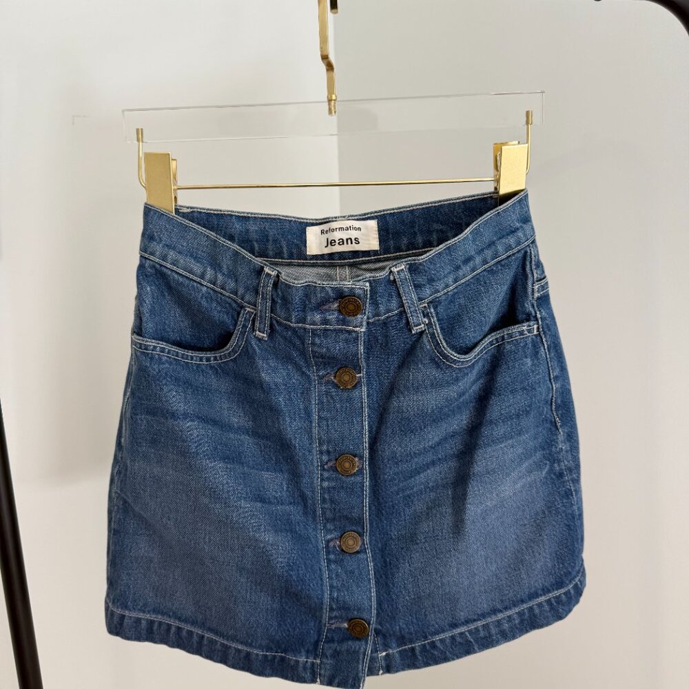 Reformation Alison Mini Skirt - Size 25 (Like New)
